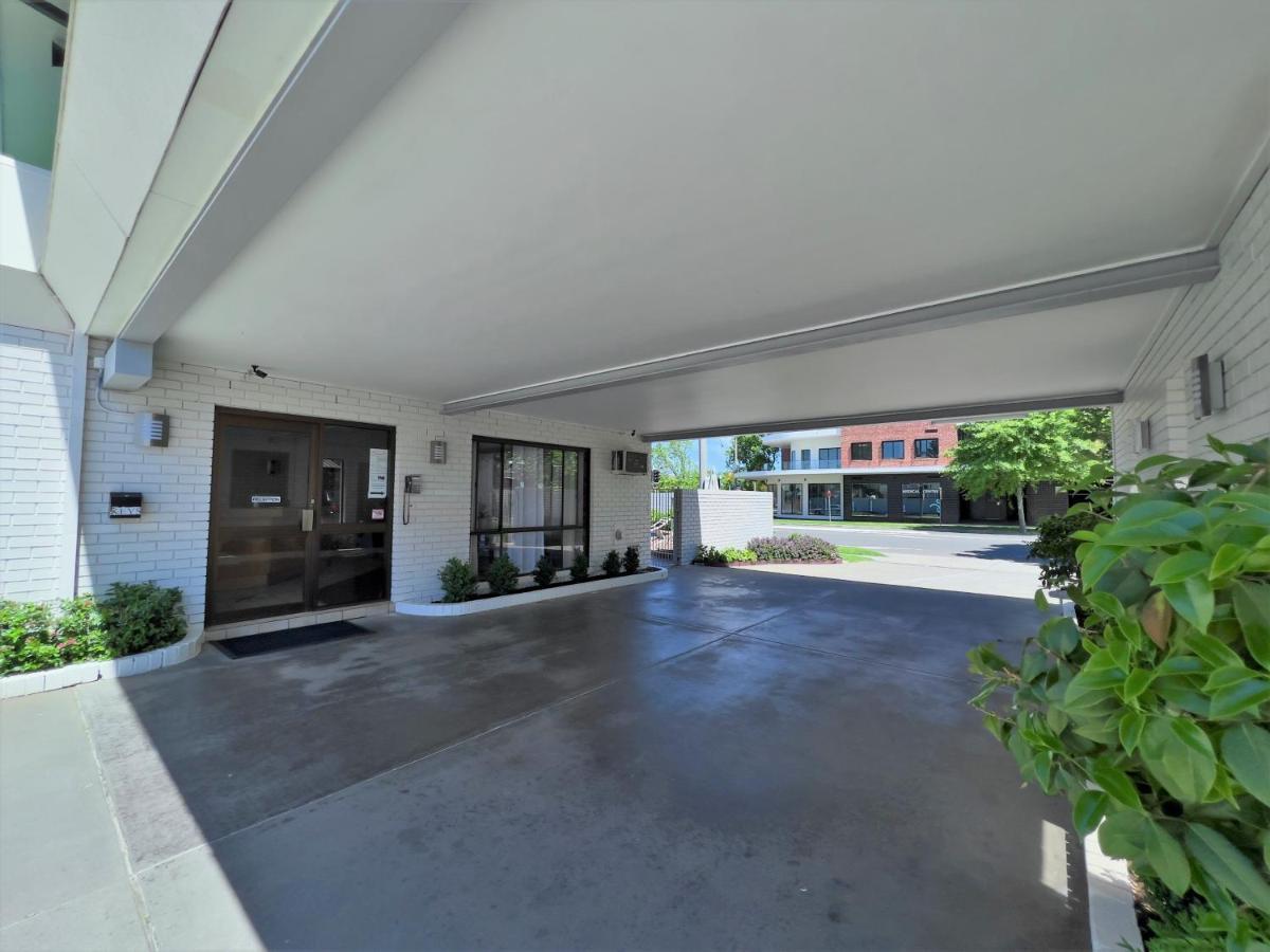 Albury Garden Court Motel Eksteriør billede