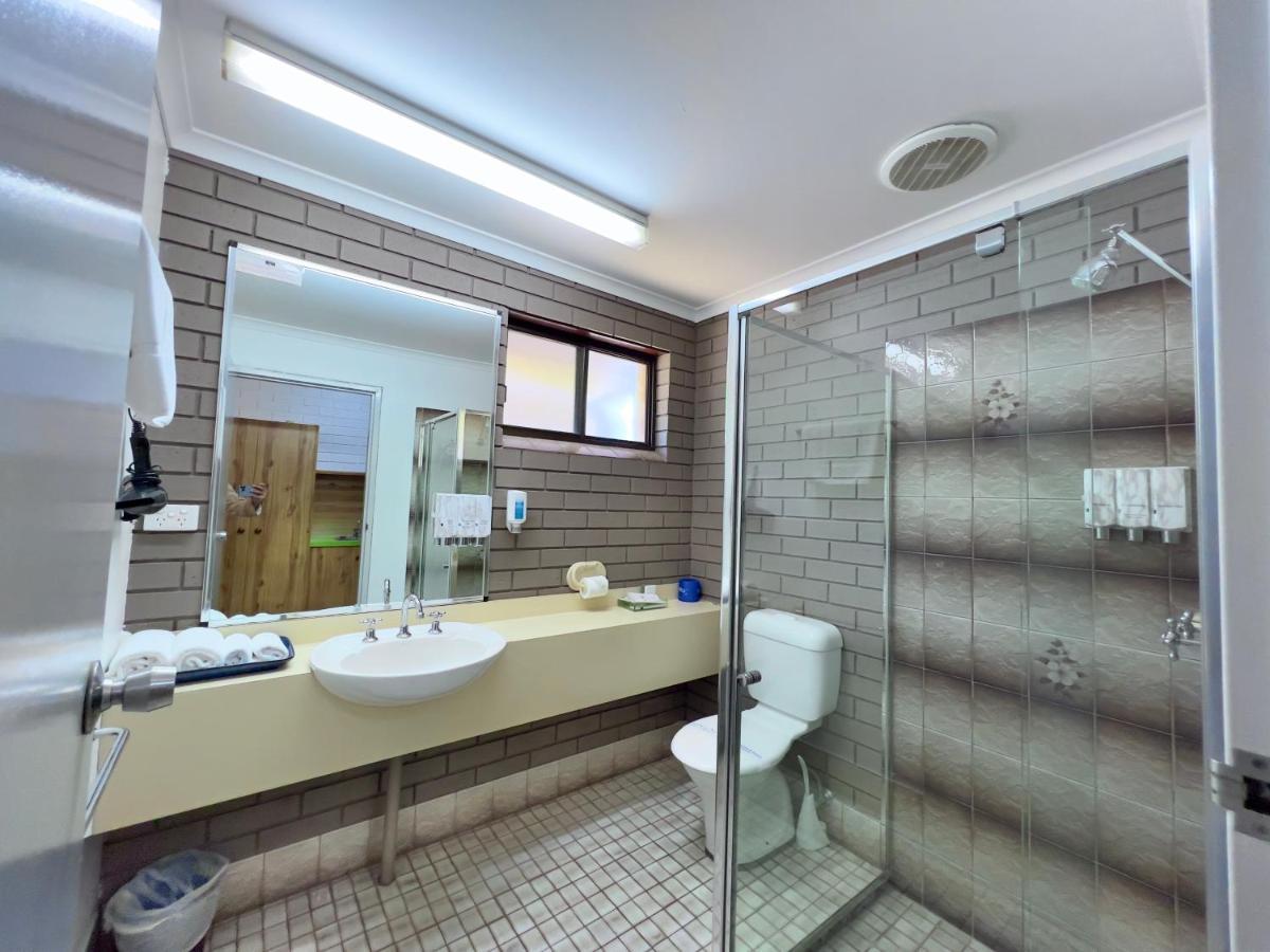 Albury Garden Court Motel Eksteriør billede