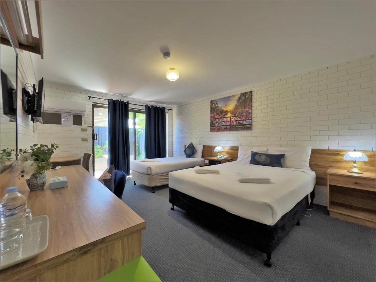 Albury Garden Court Motel Eksteriør billede