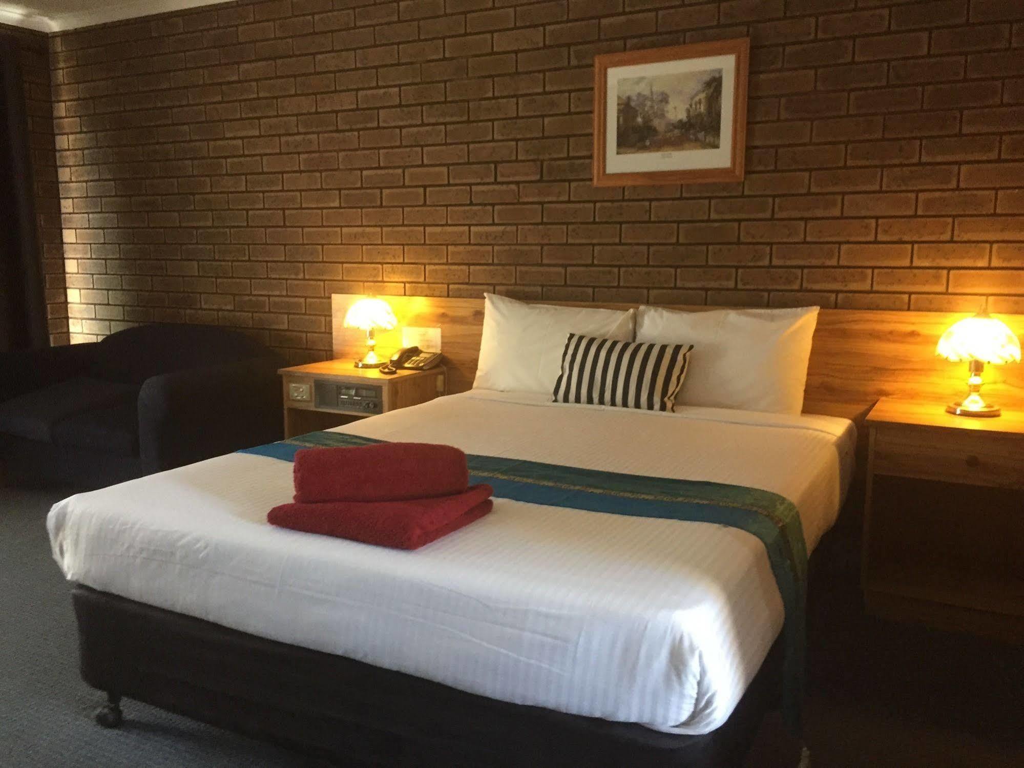 Albury Garden Court Motel Eksteriør billede