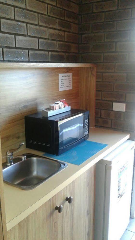 Albury Garden Court Motel Eksteriør billede